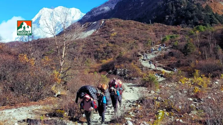 Trek de camp de base de Dhaulagiri – 16 jours