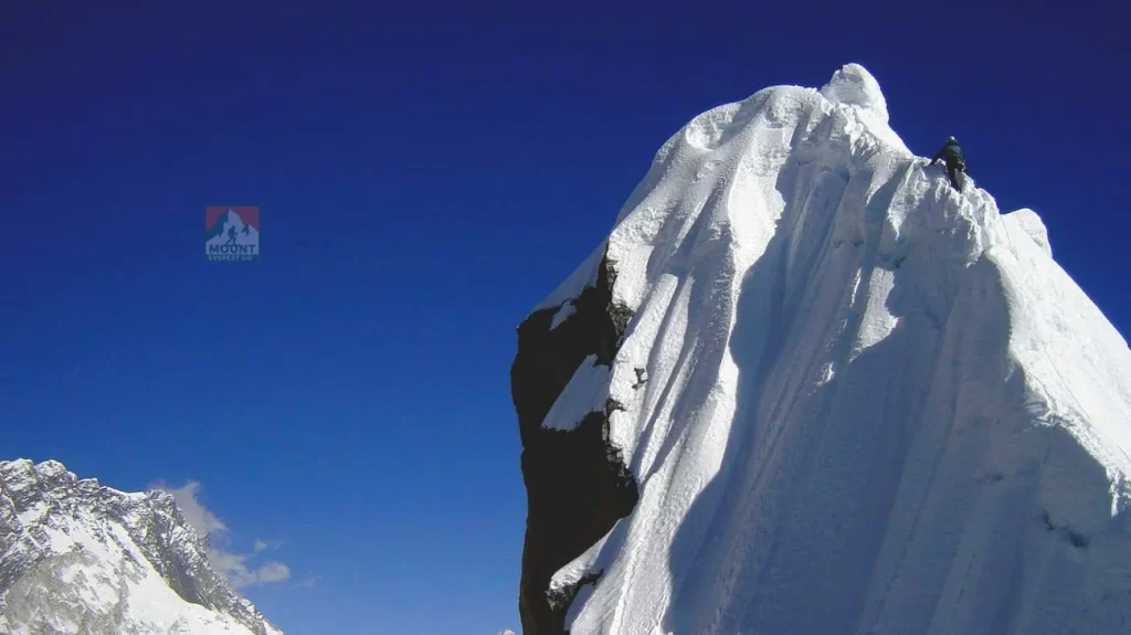 Lobuche East Peak Climbing