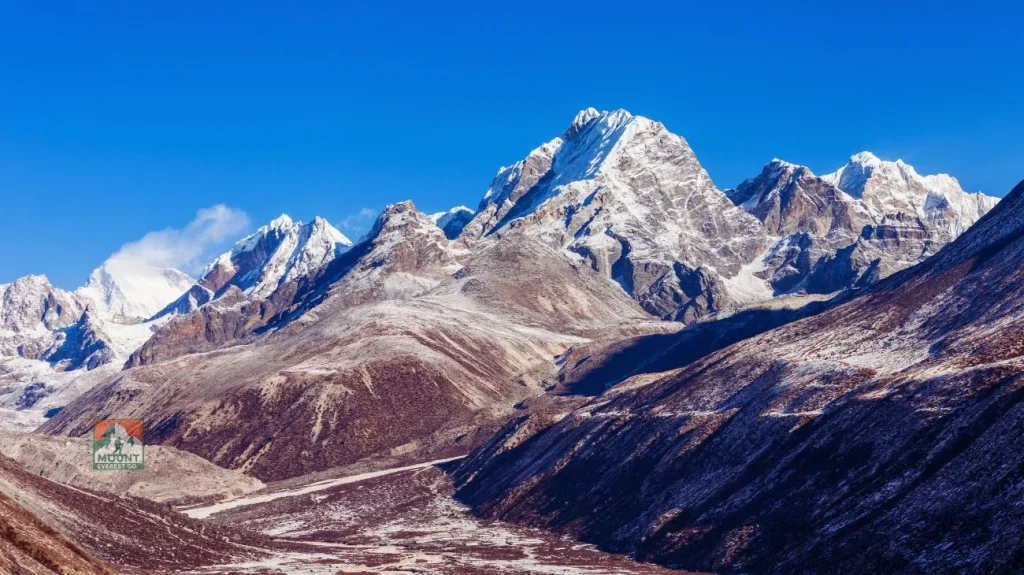Lobuche East Peak Climbing