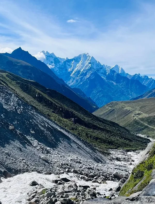 Chola pass with gokyo lake and everest base camp