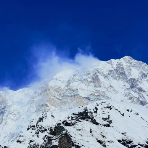 تريك قاعدة أنابورنا في كامب تريك، نيبال ABC Trek