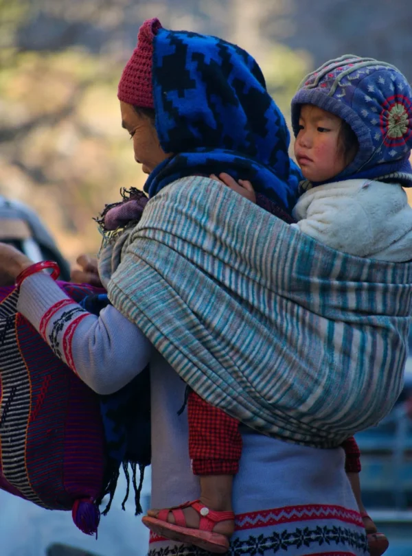 Trek de acampamento base de Annapurna, Nepal, caminhada em família