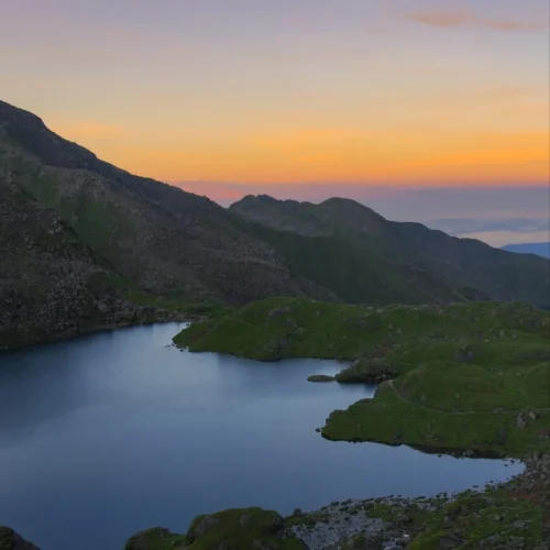 Caminhada de Gosainkunda Helambu, por do sol