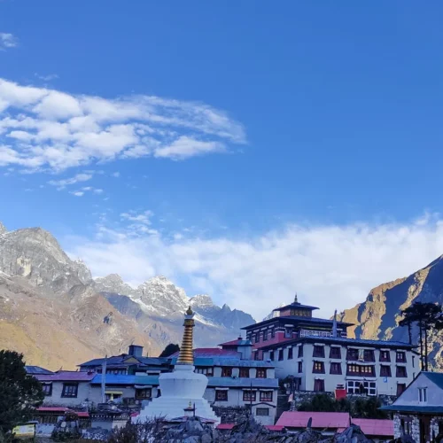YOGA TREK EVEREST BASE CAMP