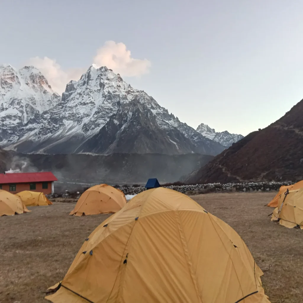 Obóz bazowy Kanchenjunga