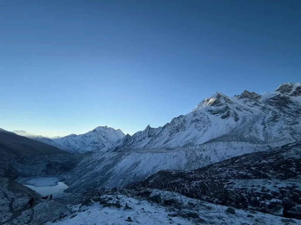 Manaslu Circuit photography trek in mountain nepal