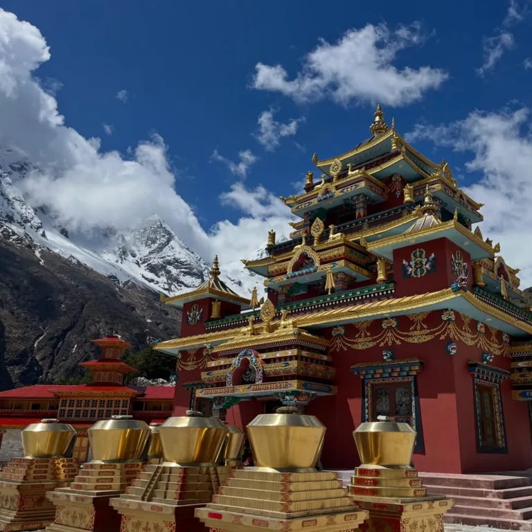 Manaslu Photography Trek – 17 Days